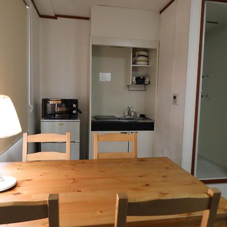 Holiday Anytel Shinjuku Токио Экстерьер фото