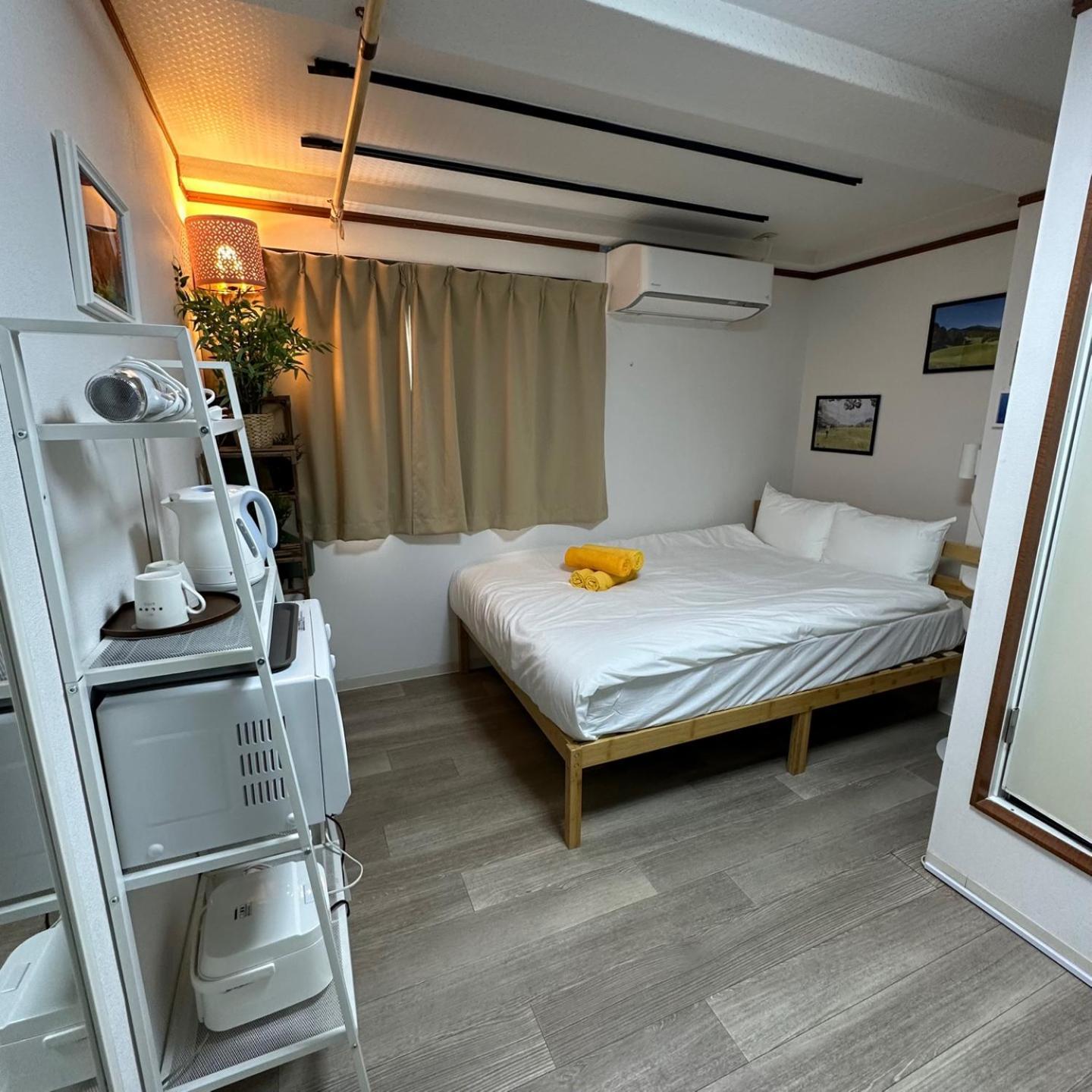 Holiday Anytel Shinjuku Токио Экстерьер фото