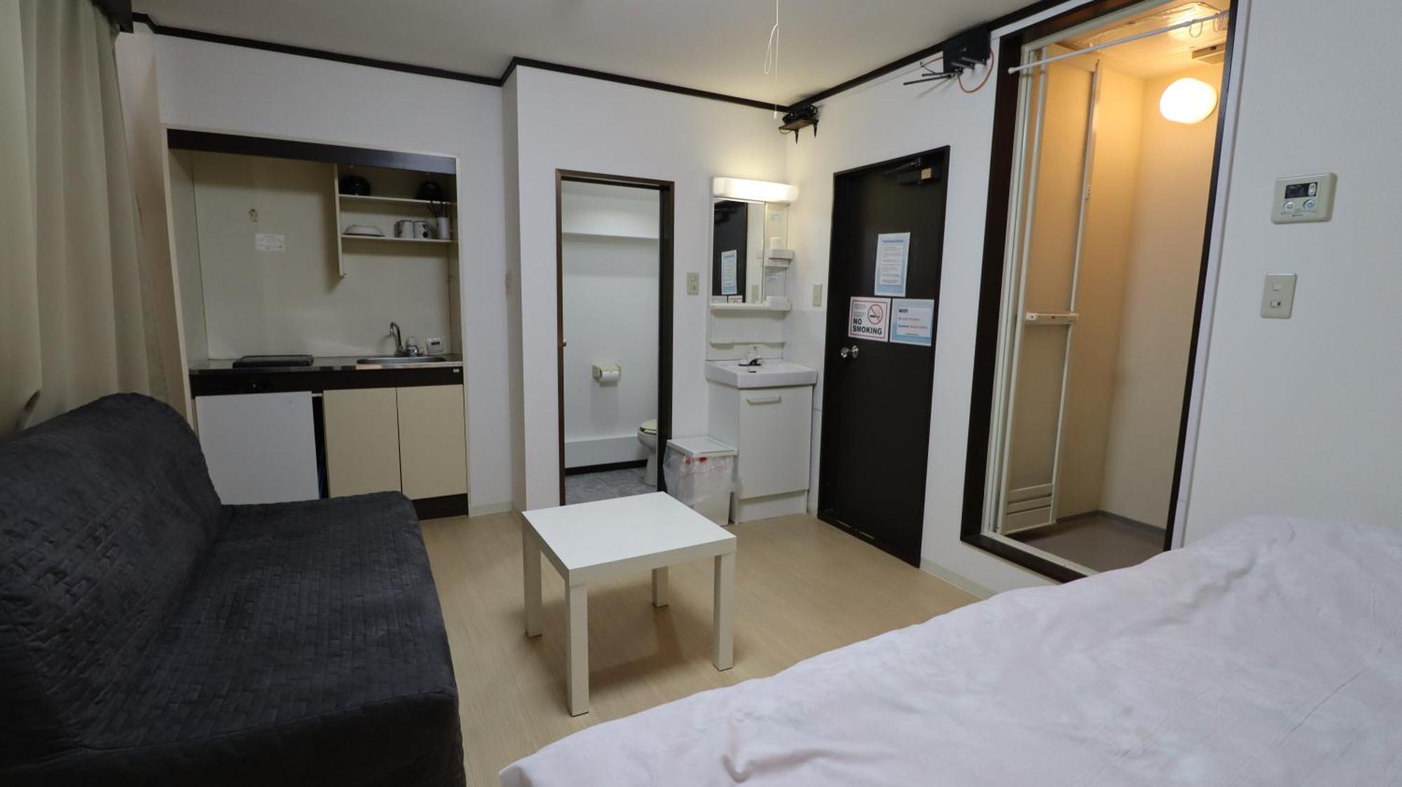 Holiday Anytel Shinjuku Токио Экстерьер фото