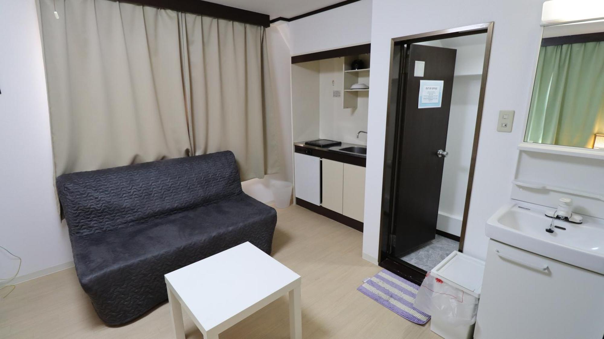Holiday Anytel Shinjuku Токио Экстерьер фото