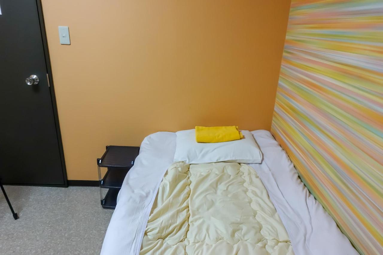 Holiday Anytel Shinjuku Токио Экстерьер фото