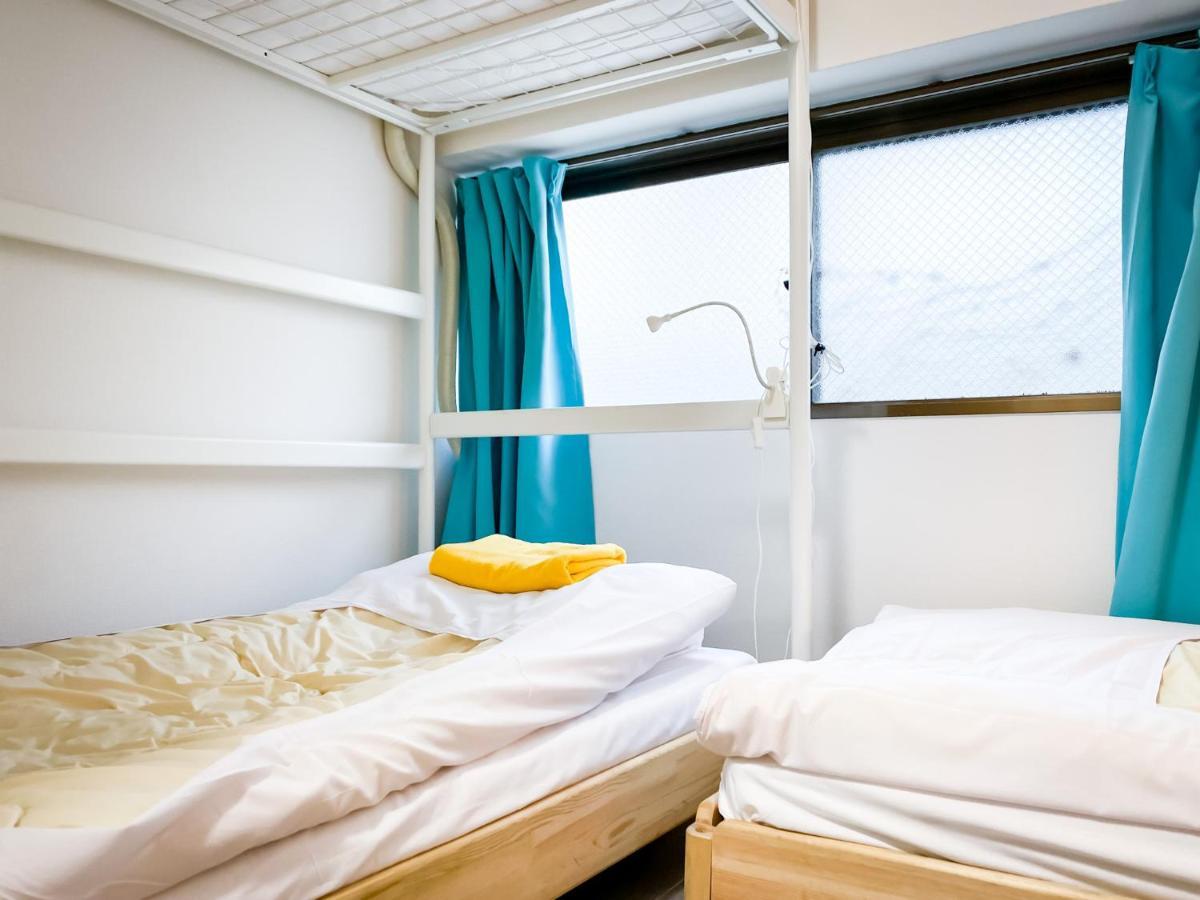 Holiday Anytel Shinjuku Токио Экстерьер фото
