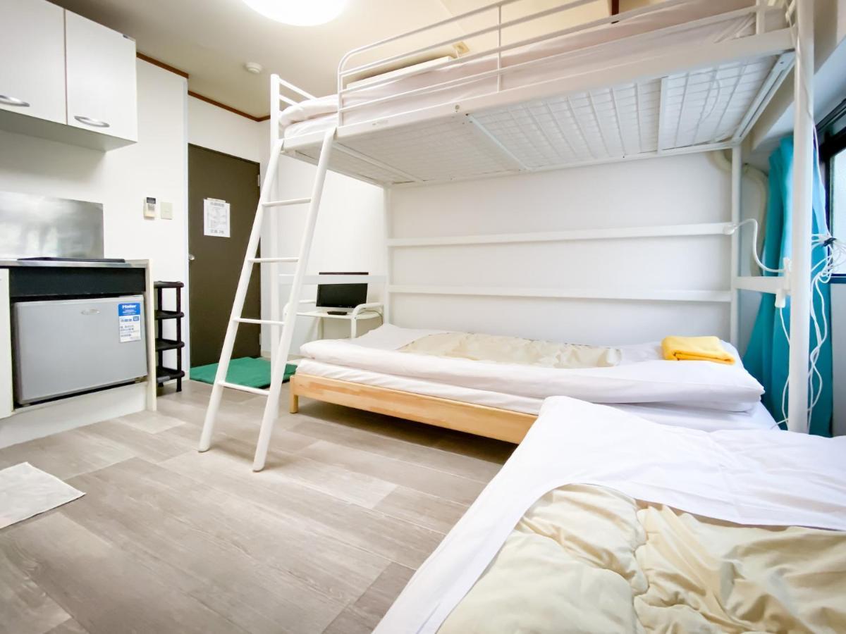 Holiday Anytel Shinjuku Токио Экстерьер фото